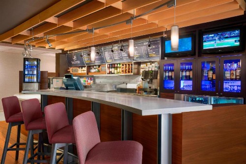 Courtyard by Marriott Springfield - image 24