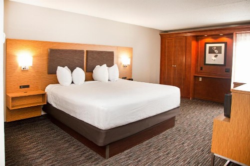 Wingate by Wyndham Springfield - image 28