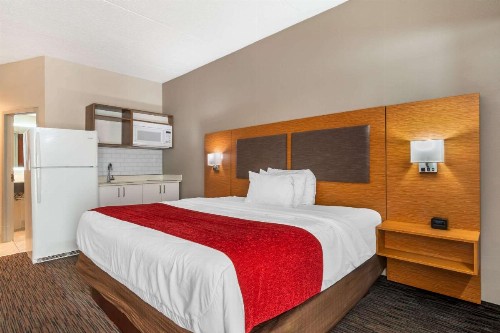 Wingate by Wyndham Springfield - image 41