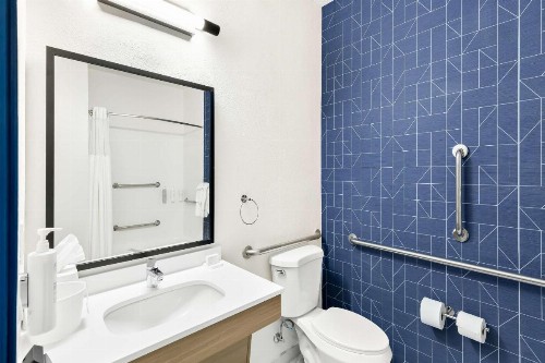 Fairfield Inn Springfield Illinois - image 25