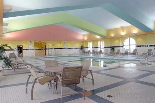 Holiday Inn Express & Suites Springfield an IHG Hotel - image 4