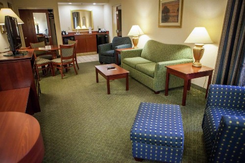 Hampton Inn & Suites Springfield SW - image 27
