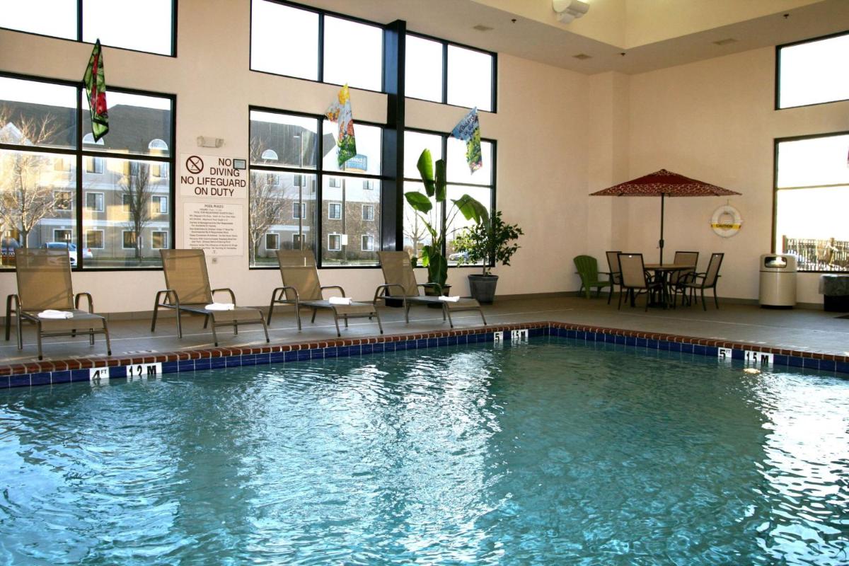 Hampton Inn & Suites Springfield SW - image 4