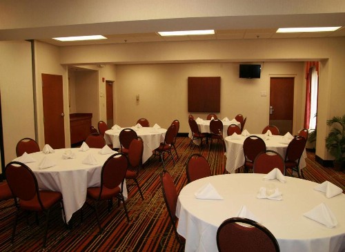 Hampton Inn & Suites Springfield SW - image 42