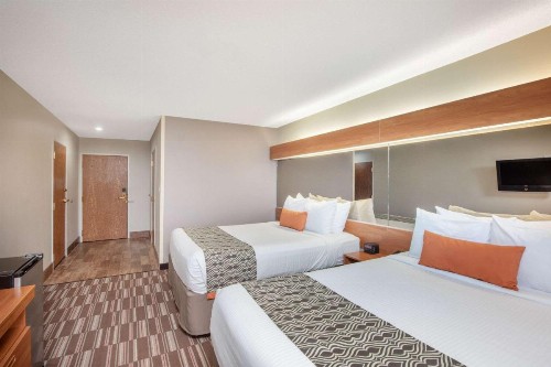 Microtel Inn & Suites by Wyndham Springfield - image 43