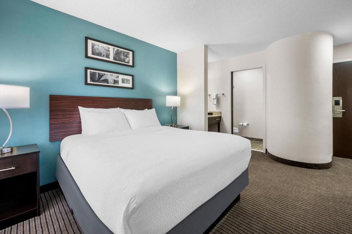 Sleep Inn Springfield West - image 4