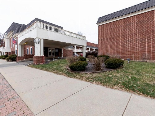 Mansion View Inn & Suites - image 31