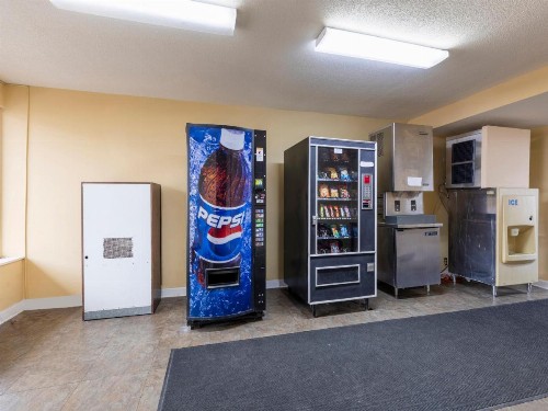 Mansion View Inn & Suites - image 36