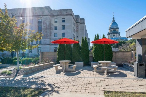 State House Inn - image 10