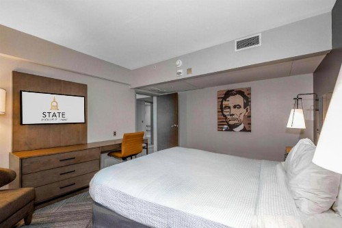 State House Inn - image 26