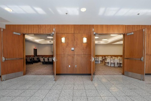 State House Inn - image 44