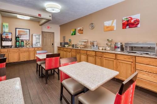 Quality Inn & Suites Springfield - image 28