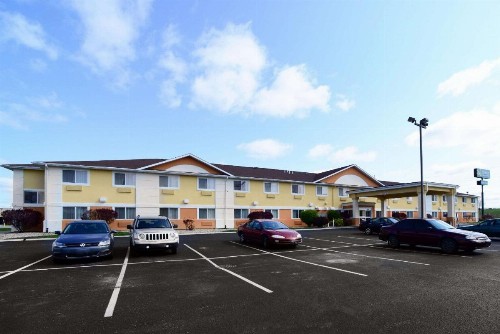 Quality Inn & Suites Springfield - image 7