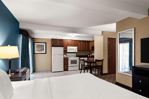 Comfort Inn & Suites Springfield I-55 - image 27