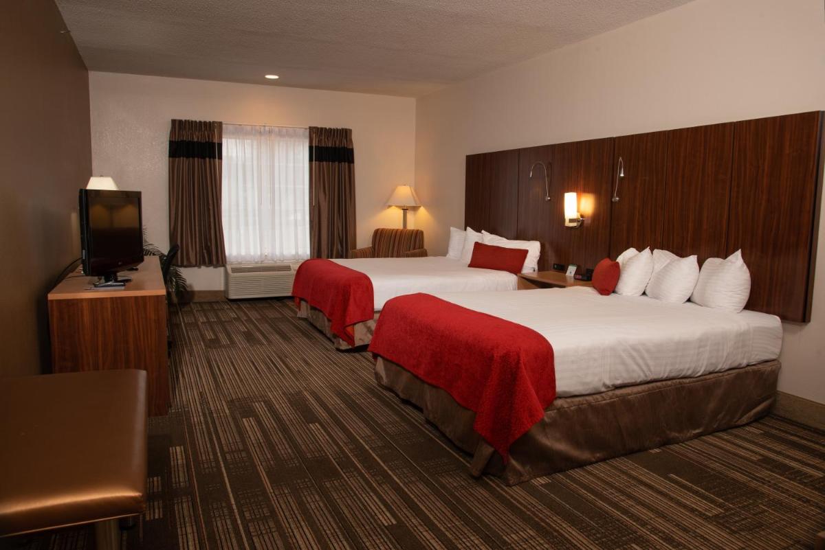 Northfield Inn Suites and Conference Center - image 4