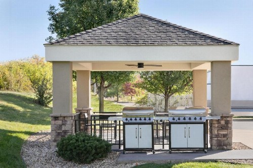 Candlewood Suites Springfield - image 9