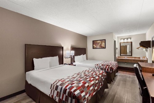 Red Roof Inn Springfield IL - image 16