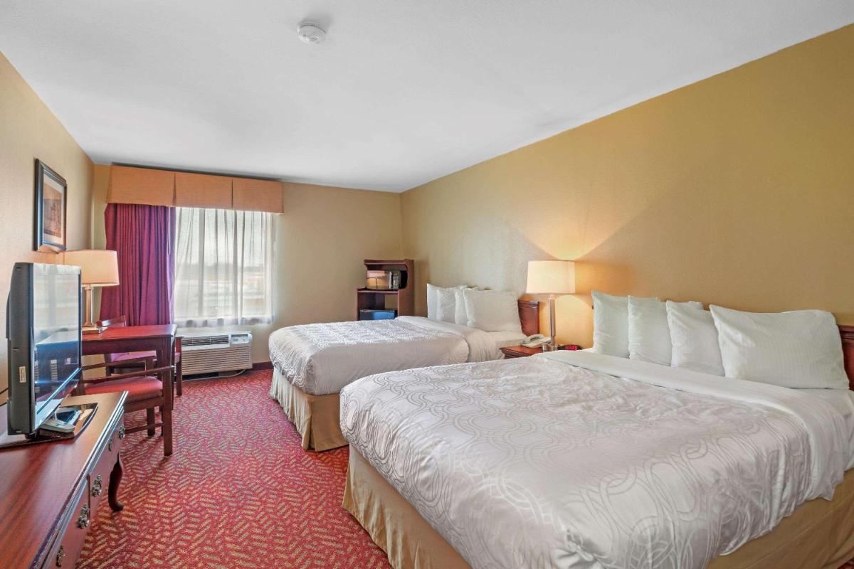 Best Western Clearlake Plaza - image 3