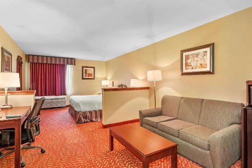 Best Western Clearlake Plaza - image 6