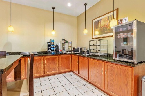 Best Western Clearlake Plaza - image 8