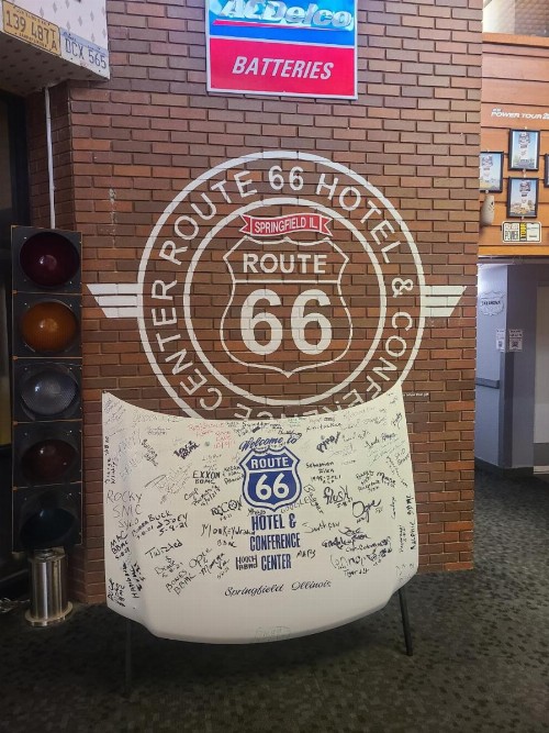 Route 66 Hotel Springfield Illinois - image 13