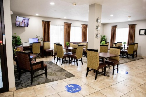 Carpenter Street Hotel - image 19