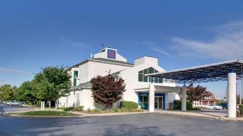 Motel 6-Springfield IL