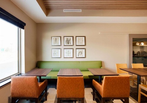 Country Inn & Suites by Radisson Springfield IL - image 12