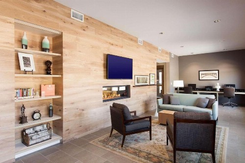 Country Inn & Suites by Radisson Springfield IL - image 4