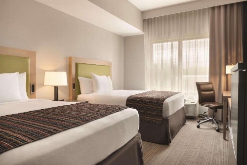 Country Inn & Suites by Radisson Springfield IL - image 5