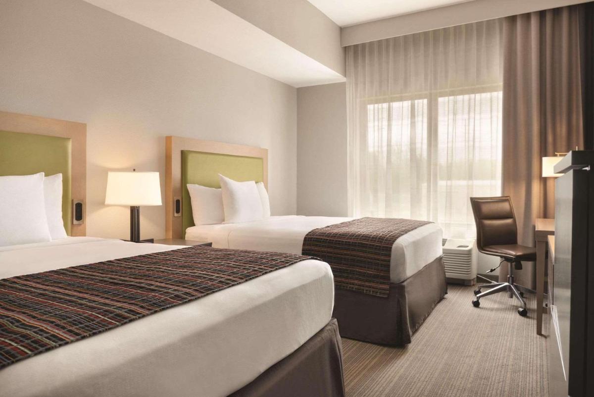 Country Inn & Suites by Radisson Springfield IL - image 5