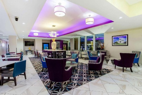La Quinta by Wyndham Springfield IL - image 15