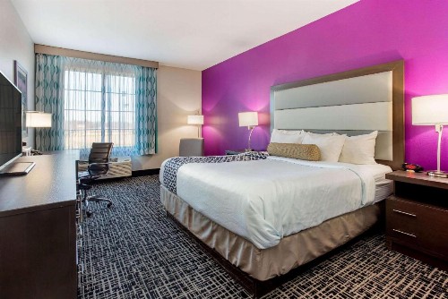 La Quinta by Wyndham Springfield IL - image 29