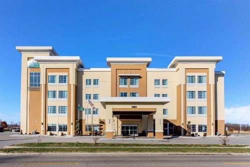 La Quinta by Wyndham Springfield IL - image 47
