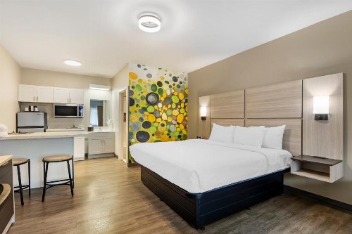 Arbor Suites Medical Mile - image 26