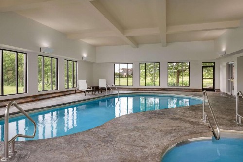 La Quinta by Wyndham Springfield Airport Plaza - image 33