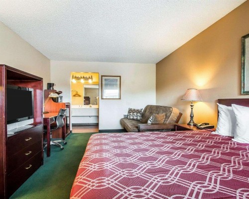 Econo Lodge Springfield I-44 - image 15