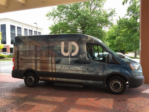 University Plaza Hotel - image 21