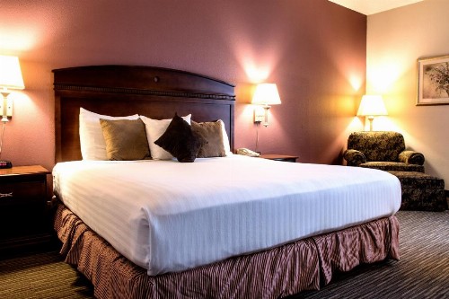 Greenstay Hotel & Suites Central - image 42