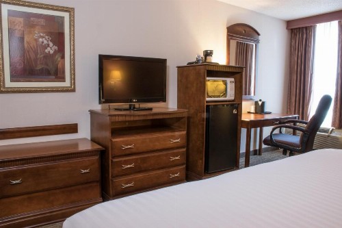 Greenstay Hotel & Suites Central - image 47