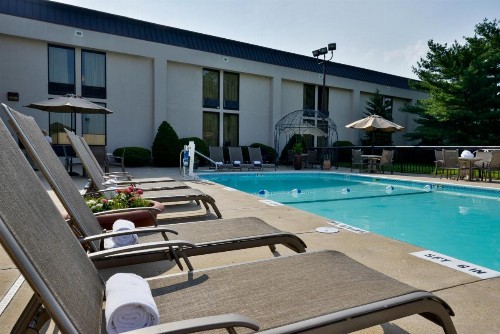 Greenstay Hotel & Suites Central - image 6
