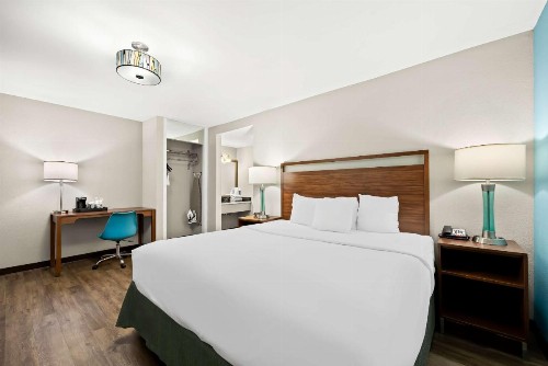 Best Western Route 66 Rail Haven - image 20