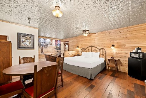 Best Western Route 66 Rail Haven - image 5