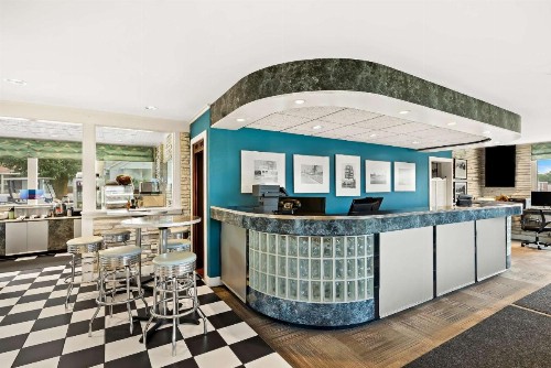 Best Western Route 66 Rail Haven - image 9