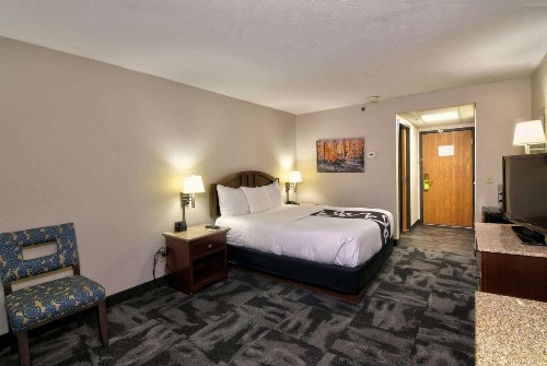 La Quinta by Wyndham Springfield South - image 42
