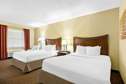 Best Western Coach House - image 13