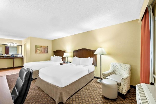 Best Western Coach House - image 18