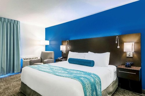 Oasis Hotel & Conv. Center Ascend Hotel Collection - image 21