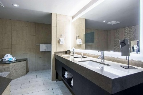 Oasis Hotel & Conv. Center Ascend Hotel Collection - image 31