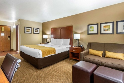 Comfort Inn & Suites Springfield I-44 - image 18
